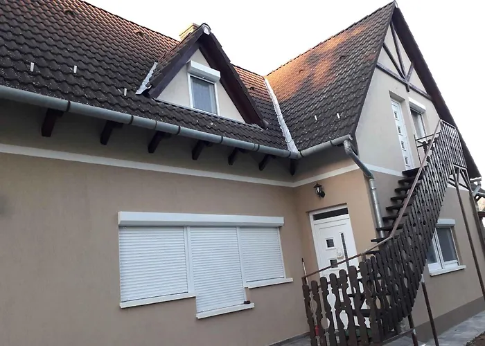In 20073 Балатонсарсо